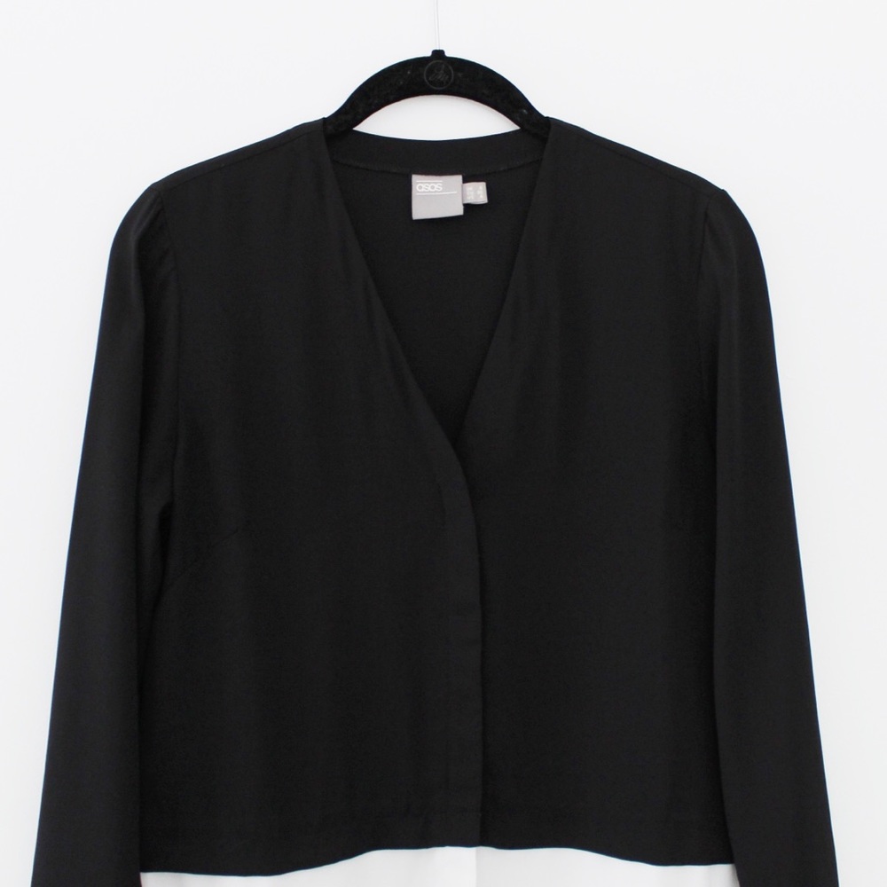 ASOS V-Neck Mono Color Block Blouse - Picture 7 of 10